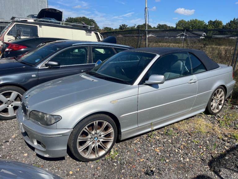 BMW e46 convertible 318i m sport 2006 silver BREAKING FOR PARTS 