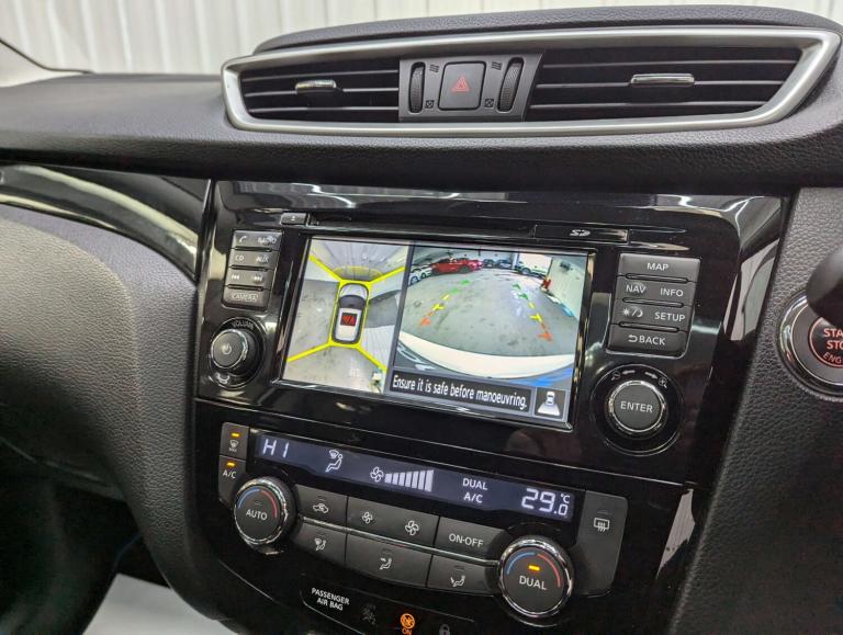 2015 Nissan Qashqai 1.5 Qashqai N-Tec+ dCi 5dr SUV Diesel Manual