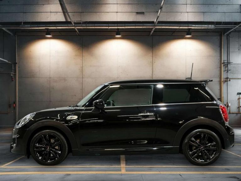 2019 MINI Hatch 2.0 Cooper S Sport II 3dr Auto HATCHBACK PETROL Automatic