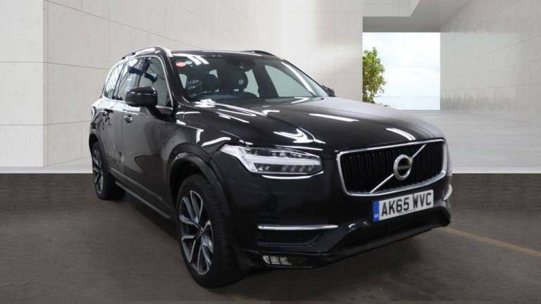 Volvo XC90 2.0 D5 Momentum Geartronic 4WD Euro 6 (s/s) 5dr Diesel Automatic
