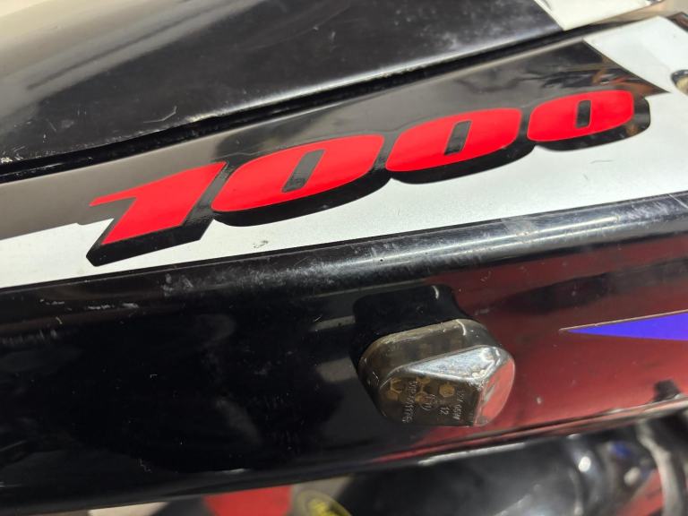 SUZUKI GSXR1000 PX TO CLEAR WINTER PROJECT BIKE TRACK BIKE 