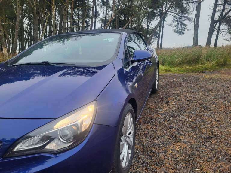 V/hall CASCADA  [Astra] Convertible 013, 1.4  