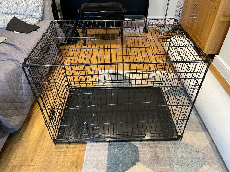 Folding dog crate - medium 