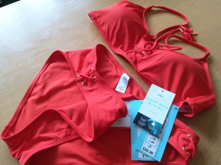 New tagged M&S bikini. Red. Top 16 org£22.50 btm 14 org £15 . Sell set or  £12 ono