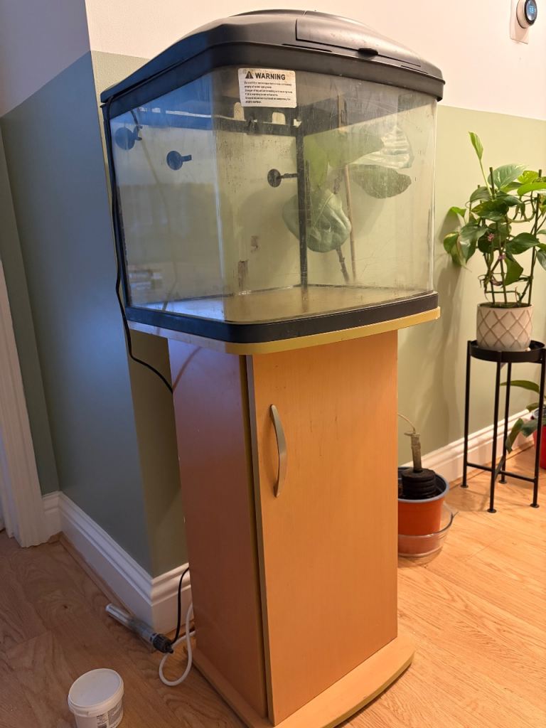 Fish Tank with Matching Stand – Black, Good Condition