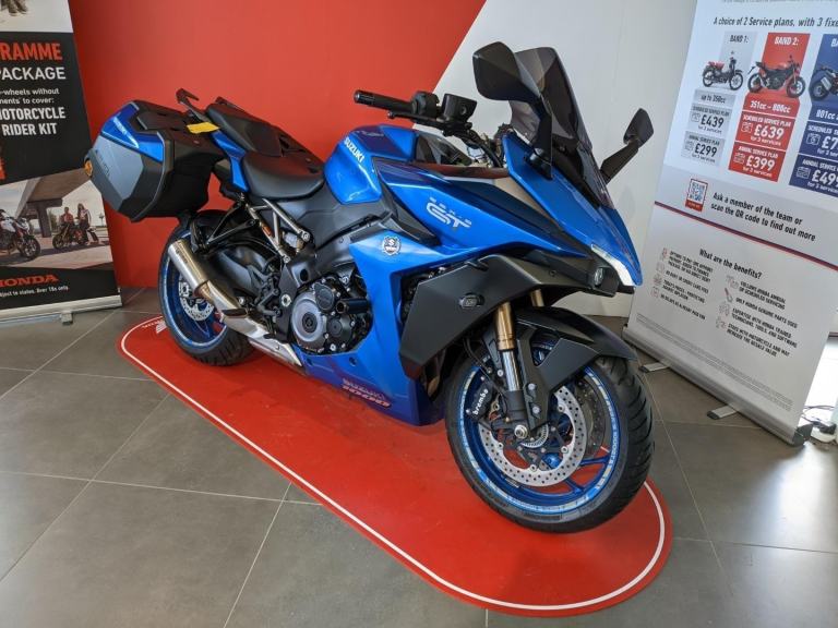image for 2022 SUZUKI GSX-S 1000 GT + PLUS BLUE METALLIC FULLY LOADED IMMACULATE CONDITION