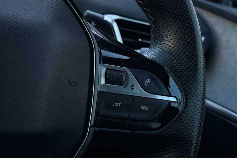 2021 Peugeot 3008 1.2 PureTech GT 5dr EAT8 HATCHBACK PETROL Automatic