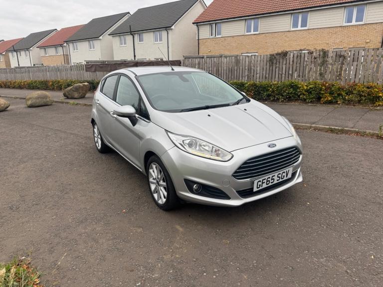 2015 Ford Fiesta 10 EcoBoost Titanium 5dr HATCHBACK Petrol Manual