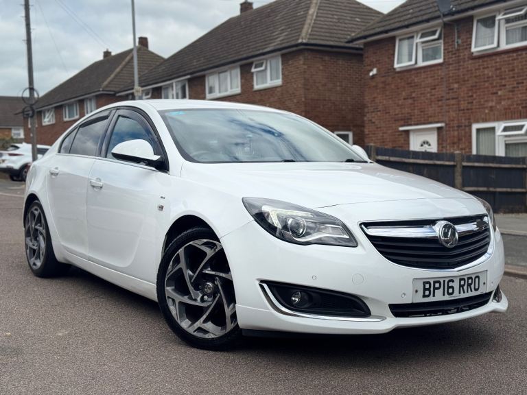 Vauxhall, INSIGNIA, Hatchback, 2016, Manual, 1598 (cc), 5 doors