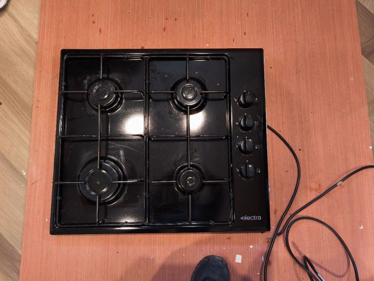 image for Electra Gas Hob and Extractor