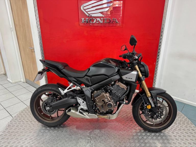 2024 '24' Honda CB 650 RACR