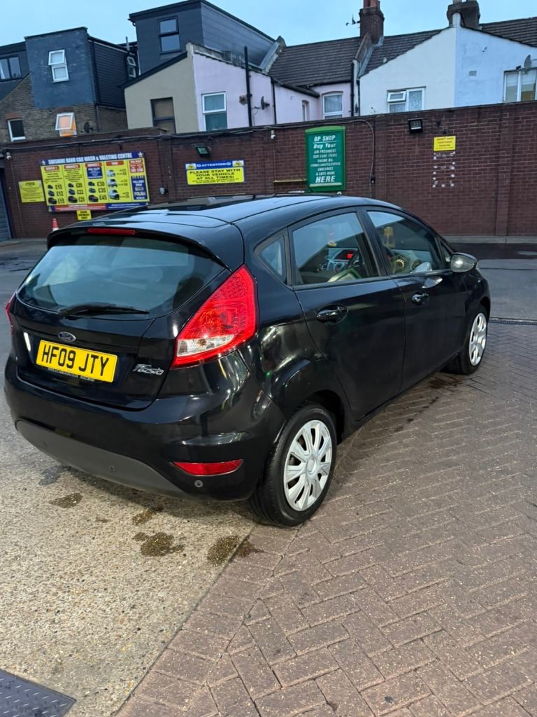 Ford, FIESTA, Hatchback, 2009, Manual, 1242 (cc), 5 doors