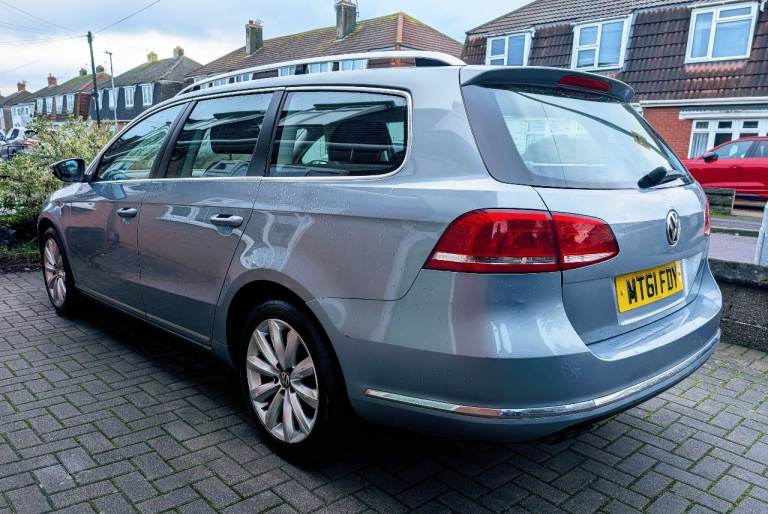 Volkswagen, PASSAT, Estate, 2011, Manual, 1968 (cc), 5 doors