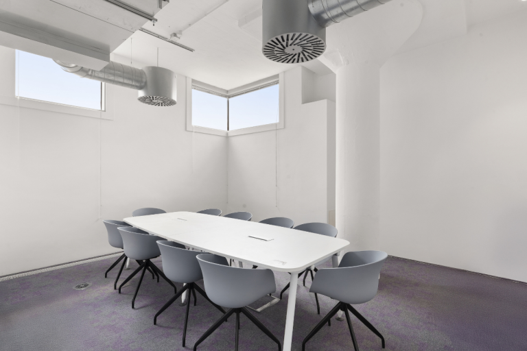 3-15 Desks Private Offices | Gym, Café & Parking | West London