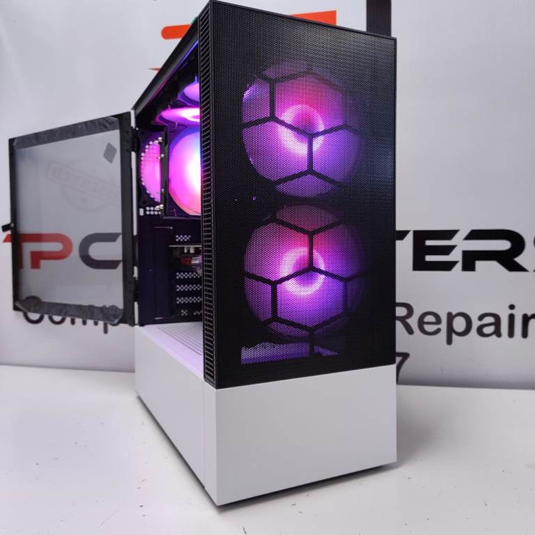White Gaming Computer PC Tower | AMD Ryzen 7 | 16GB RAM | RX 6600 XT