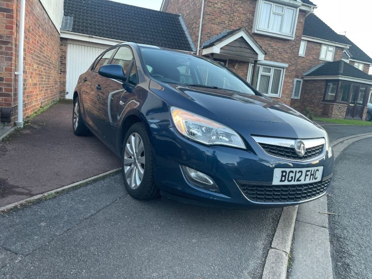 Vauxhall, ASTRA, Hatchback, 2012, Manual, 1598 (cc), 5 doors