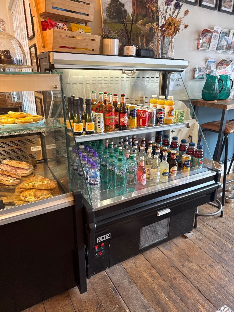 Commercial grab and go fridge