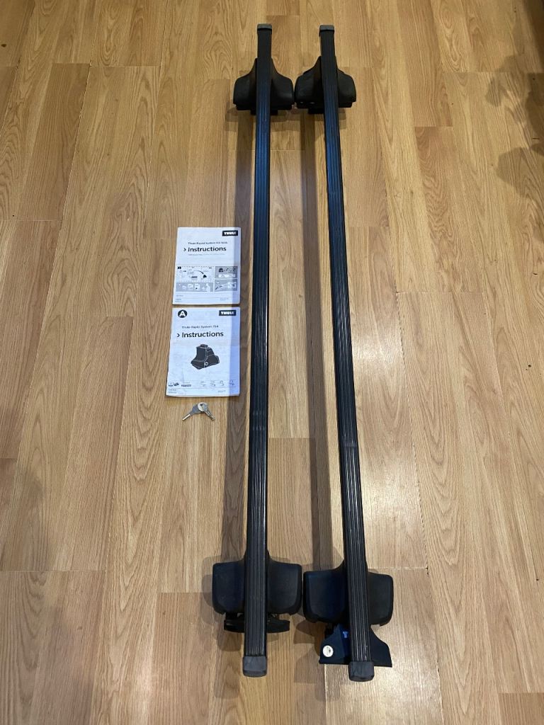 Thule Square Roof Bars (769), rapid system (feet) (754) and adapter for Ford Grand C Max 2010-