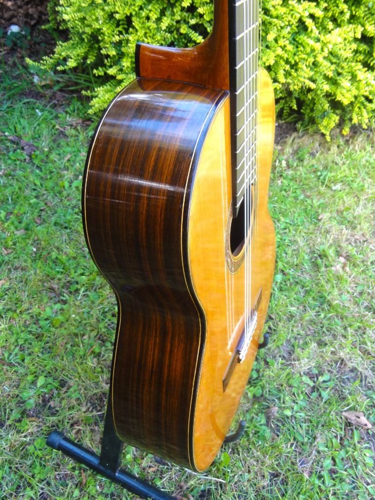 [sold] Ray Spain Professional Luthier Classical Concert Guitar - Fustero Tuners - Rosewood Spruce