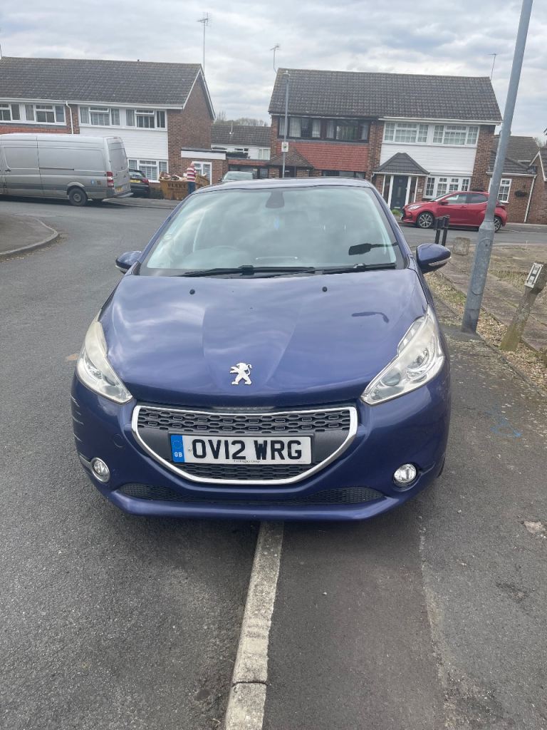 2012 Peugeot 208 