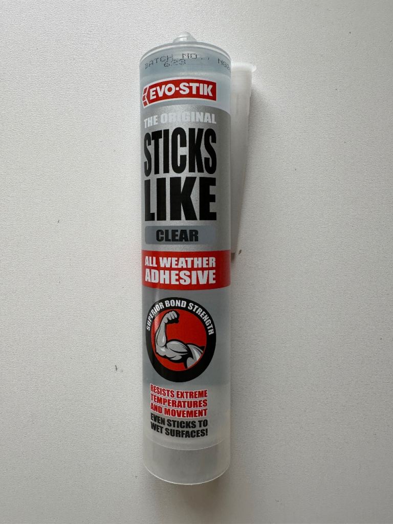1 x Evo-Stik Sticks Like Clear Weatherproof Grab adhesive, Volume 290ml