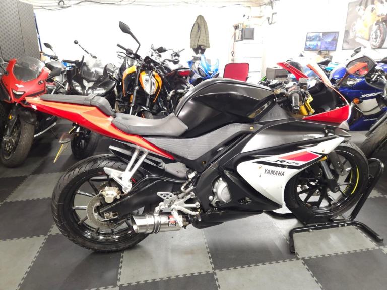 Yamaha YZF-R 125 2015 ABS 