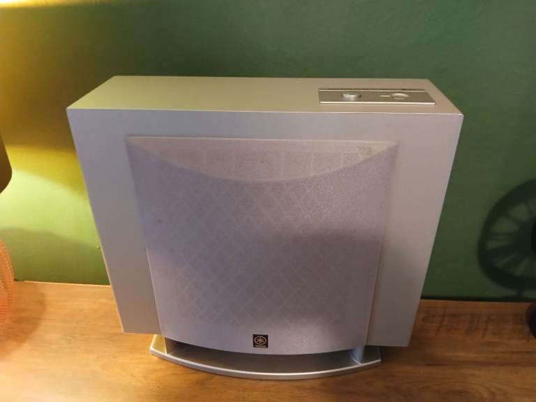 Yamaha active subwoofer 
