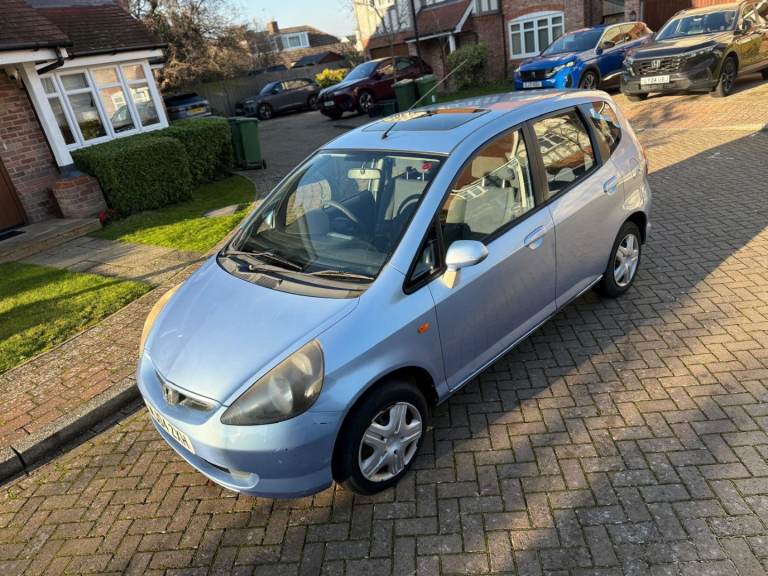 Honda Jazz Very Low Mileage Brand New MOT 