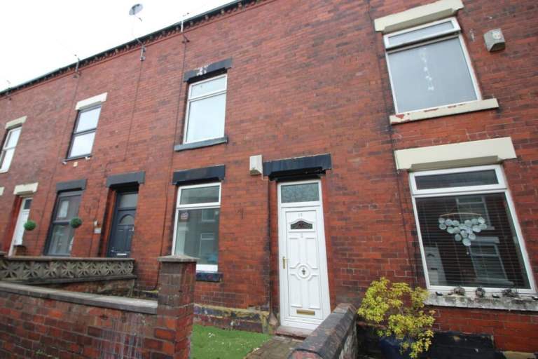 3 Bed Terraced House - NO COMPANY LET