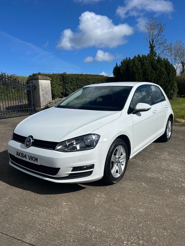 2014 Volkswagen Golf 1.6TDI 4 door(excellent condition)