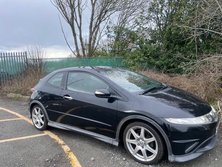 HONDA CIVIC 1.8 I-VTEC 57 REG BLACK 3 DOOR MOT SEPTEMBER 24TH 2026 SERVICE HISTORY LOW INSURANCE
