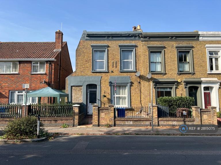 4 bedroom house in Bellenden Road, London, SE15 (4 bed) (#2815075)