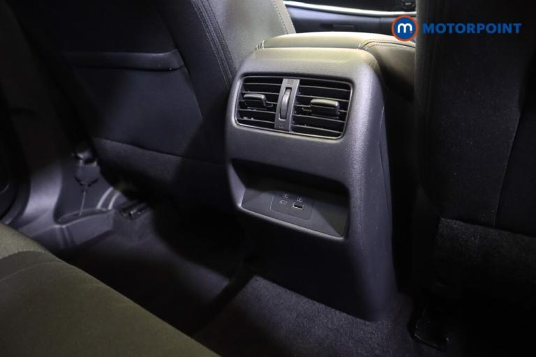 2023 Nissan Qashqai 1.3 DiG-T MH N-Connecta 5dr HATCHBACK PETROL Manual