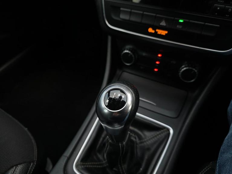 2015 Mercedes-Benz A-Class A200 [2.1] CDI Sport 5dr HATCHBACK DIESEL Manual