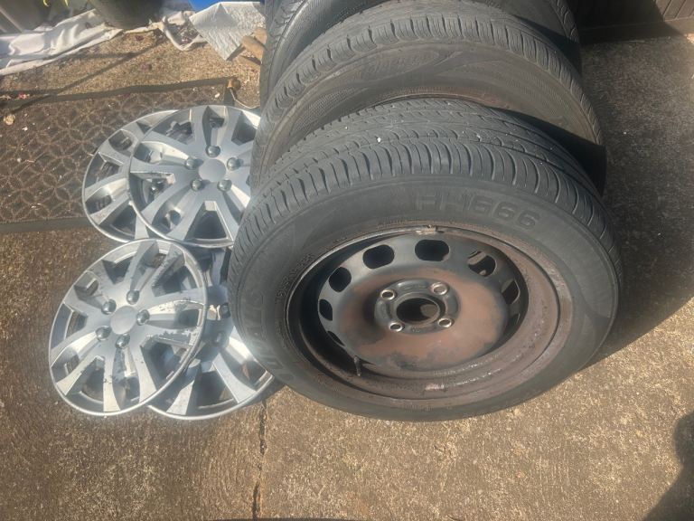 Fiesta 14 inch. Steel wheels with tyres