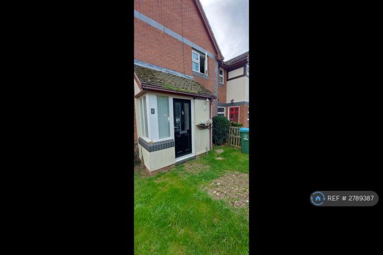 1 bedroom house in Nuthatch, Aylesbury, HP19 (1 bed) (#2789387)