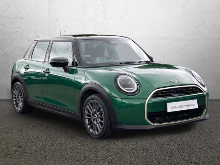 MINI COOPER 1.5 C Exclusive 5dr Auto