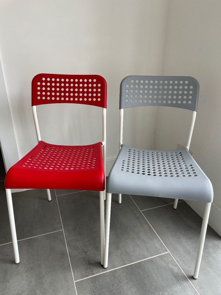 Pair of Red and Grey Plastic Chairs with Metal Legs – Good Condition