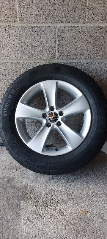 Genuine VW St Moritz 17” Alloy Wheels & Continental Winter Tyres.