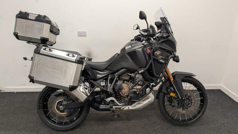 HONDA CRF1100L AFRICA TWIN DCT **READY TO GO TODAY -RIDER MODES - CRASH BARS ** 