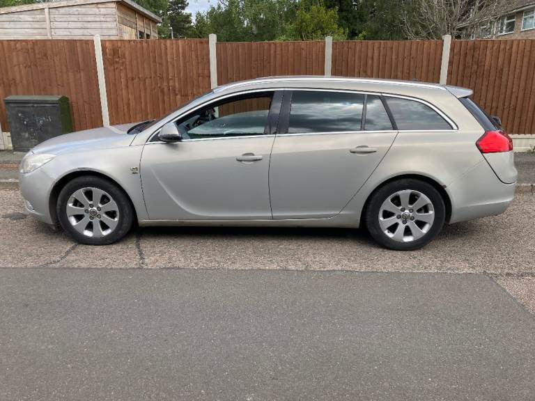 2011 VAUXHALL INSIGNIA 2.0 CDTi DIESEL ESTATE, PARKING SENCORS,TOWBAR . LONG MOT.CHEAP TAX