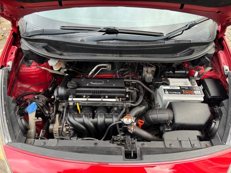 2015 Kia Rio 1.4 2 5dr Auto HATCHBACK Petrol Automatic