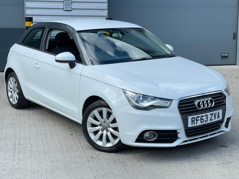 2014 Audi A1 1.4 TFSI SE 3dr AUTOMATIC AUTO GENUINE LOW MILES AS NEW CONDITION Hatchback Petrol A...