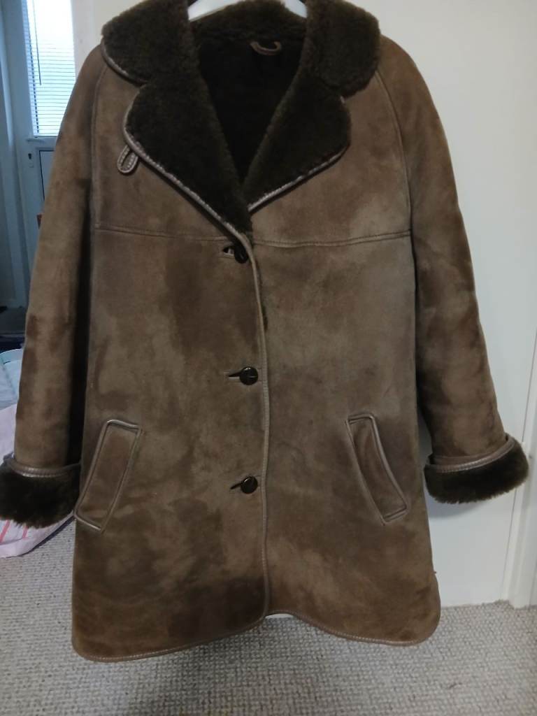 Ladies sheepskin coat 