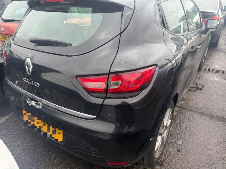 Breaking spare parts Renault clio 2014