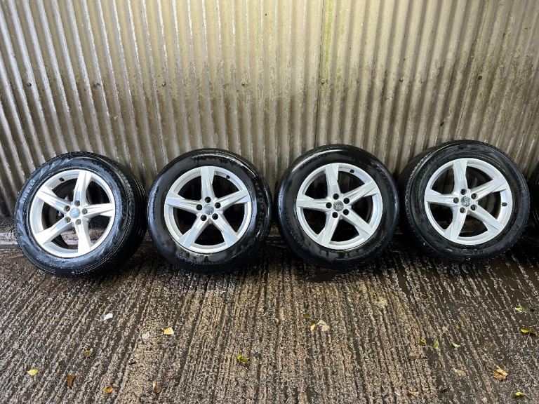 Genuine 18” Audi Q5 Sport alloy wheels - 5x112