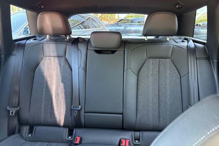 2024 Audi Q6 e-tron 100kWh S line SUV 5dr Electric Auto quattro (388 ps) ESTATE Electric Automatic