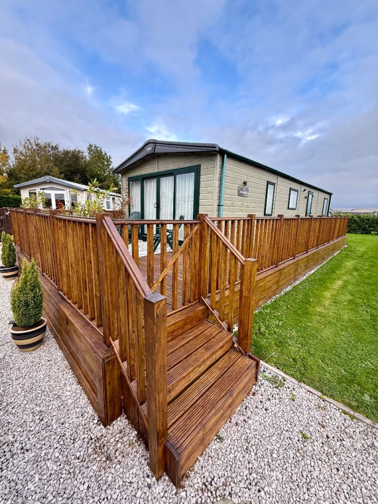 ABI Ambleside Premier Lodge/Static 40x14ft Built to Residential Spec. Use all year round.