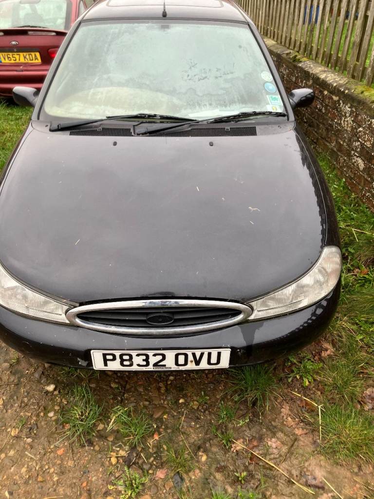 Ford Mondeo Ghia 1.8 Turbo Diesel