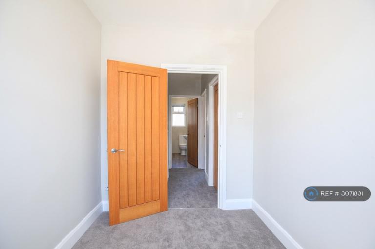 3 bedroom house in Beechwood Avenue, London, CR7 (3 bed) (#3071831)